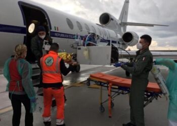 https://www.ansa.it/sicilia/notizie/2021/02/18/volo-aeronautica-per-salvare-neonato-da-palermo-a-genova_4b3d5f77-081e-495f-bc4d-42b4f369e091.html