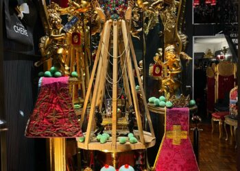 Vetrina Truccheria Cherie Dedicata a Sant’Agata