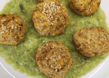 Polpette di lenticchie su crema di broccoli