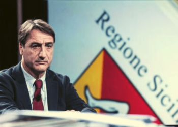 Claudio Fava si candida alle regionali 2022 - urlo