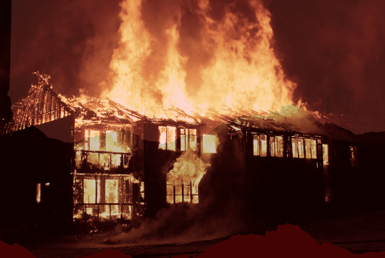 Incendio in un'abitazione, muore bambina di due anni - urlo