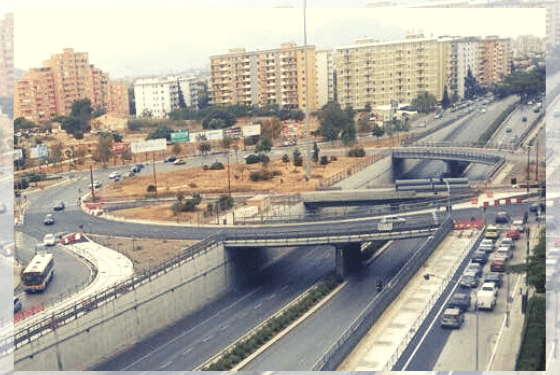 Tenta di buttarsi giù da un ponte a Palermo - urlo