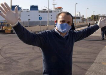 Ultimo giorno da sindaco per Cateno De Luca