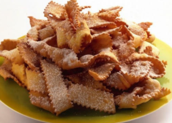 E’ il periodo delle chiacchiere! Origine e ricetta del dolce di Carnevale
