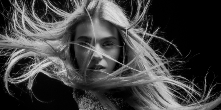 Capelli, come ristabilire il benessere in maniera naturale: ecco cosa ti serve