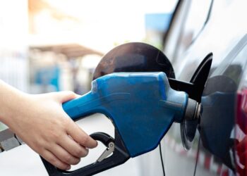 Con l’accisa mobile quanto si risparmia sul prezzo del carburante