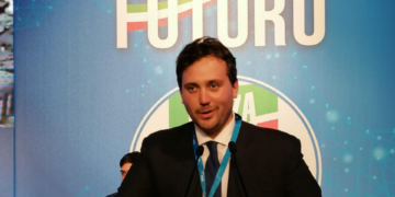 antoniovillardita.politica