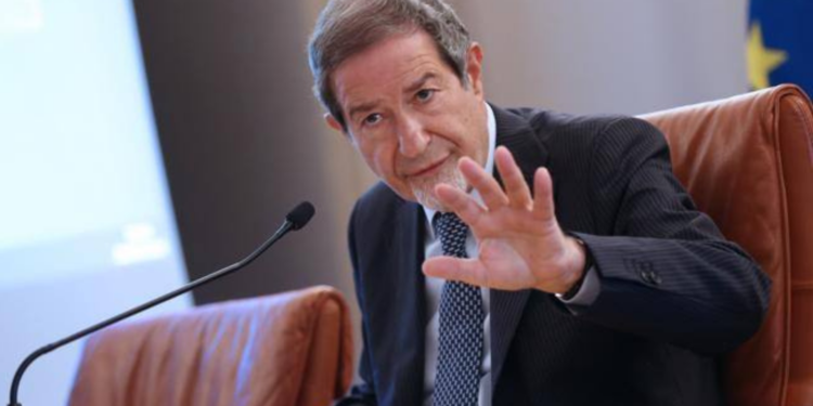 Il bis di Musumeci che fa infuriare Miccichè