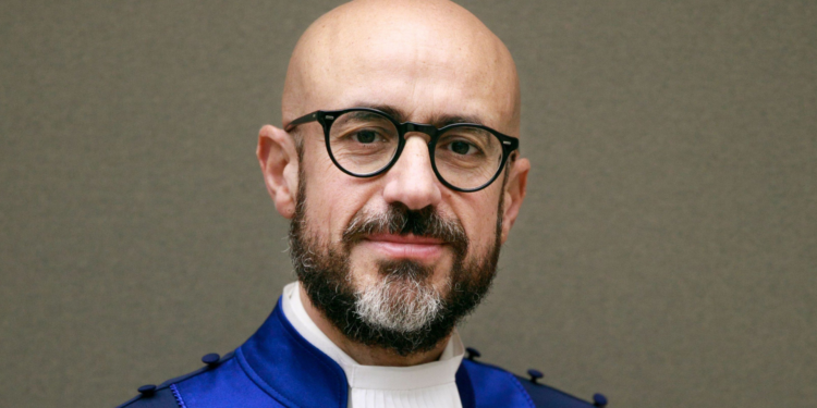 Rosario Aitala: il magistrato catanese che giudicherà i crimini di guerra di Putin