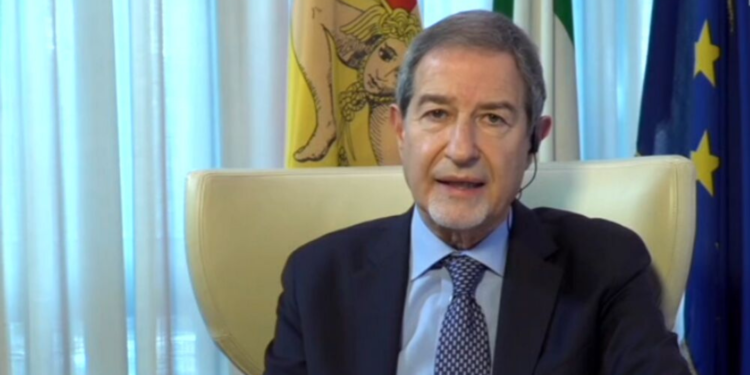 Le opposizioni scrivono a Draghi: “Gravi violazioni dello Statuto, si valuti la rimozione di Musumeci”