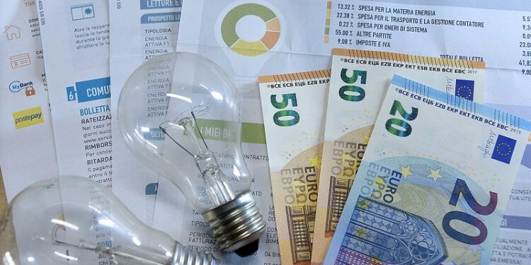 CODACONS: TARIFFE TROPPO ELEVATE BLOCCANO RIPRESA TURISMO