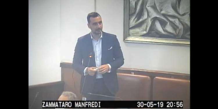 regolamenti.politica