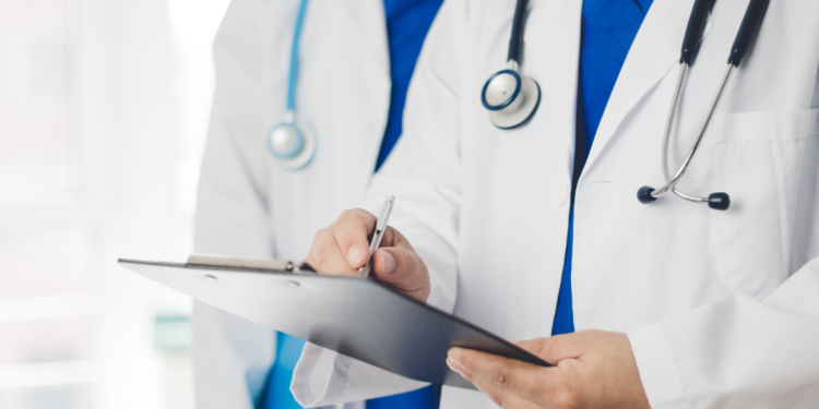 L’Ordine dei Medici di Catania sospende 46 medici non vaccinati