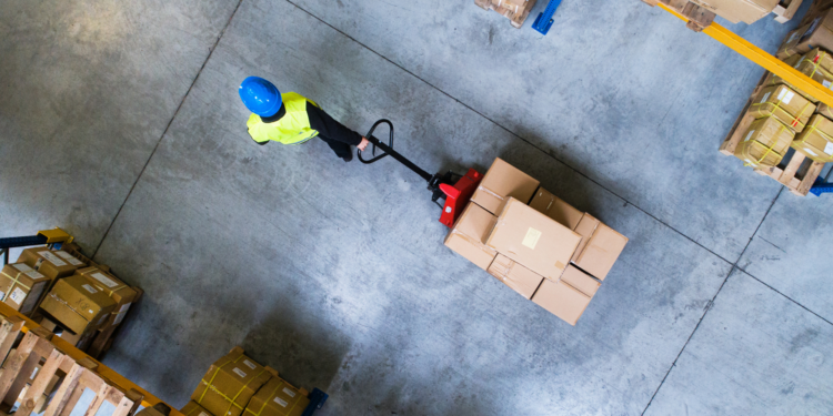 Logistica e magazzino sono i settori caldi del mercato del lavoro