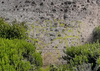 Catania: imbrattato di vernice il Castello Ursino