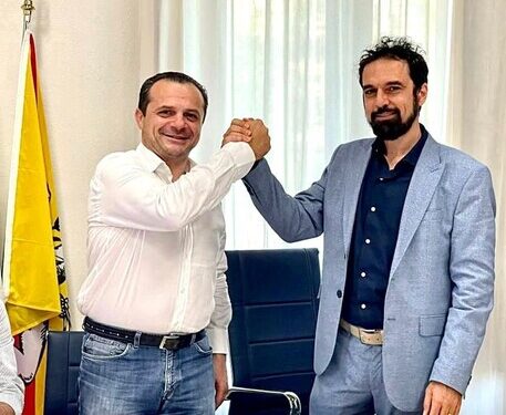 “Sud Chiama Nord” è il nuovo partito di Cateno De Luca e Dino Giarrusso