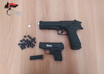 Lite tra vicini finisce in spari nel catanese. Denunciato un 67enne