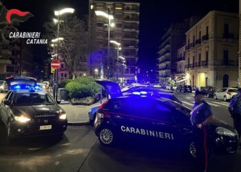Movida catanese: accertamenti su 34 veicoli e sanzioni per oltre 9.000 euro