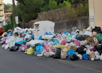 Catania: rimossi 700 tonnellate di rifiuti