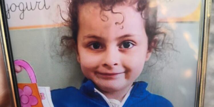 Bimba rapita a Tremestieri Etneo, non si esclude la pista della famiglia