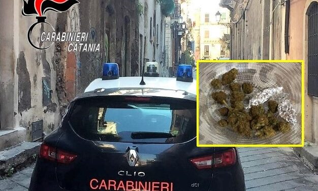 Denunciato 24nne catanese per droga