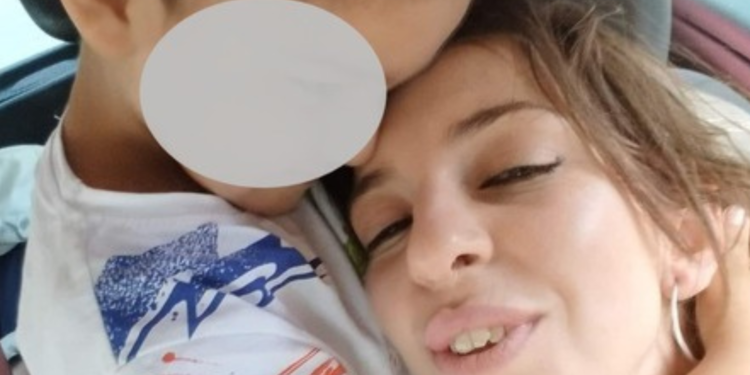 Bimbo di 4 anni in fin di vita per un batterio, la madre si scaglia contro il San Marco