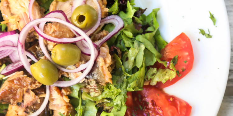 Insalata Eoliana, il sapore della Sicilia in tavola