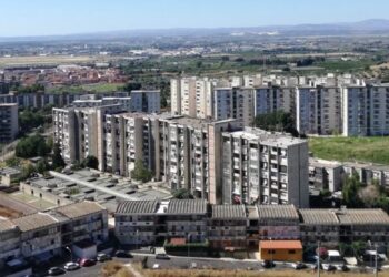 Catania: “No agli sfratti si alle case popolari”