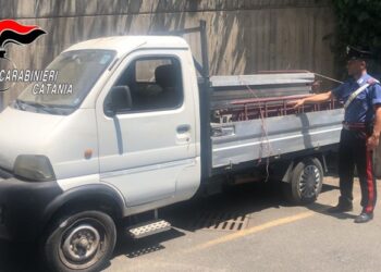 Rubano ponteggio. Arrestato 38enne catanese