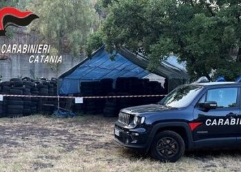 Discarica abusiva di pneumatici a Belpasso. Denunciato 62enne di Mascalucia