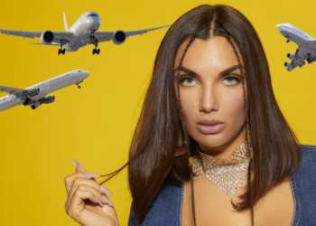 Elettra Lamborghini ad Adrano e i suoi 28 voli aerei