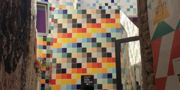 Consolato della Felicità, l’arte del Farm Cultural Park al Sicilia Outlet Village