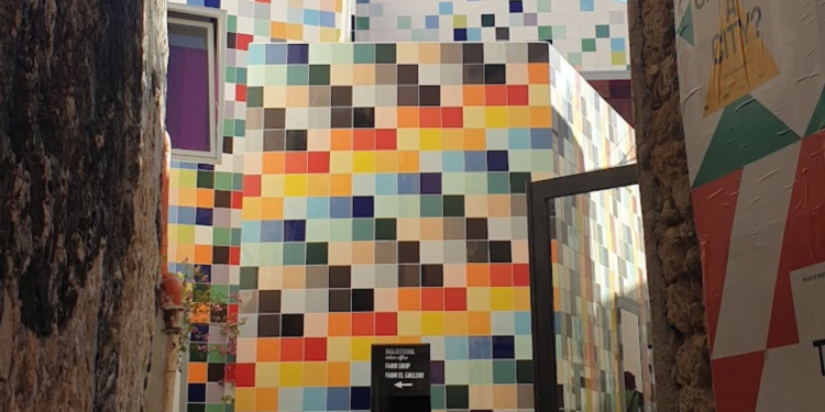 Consolato della Felicità, l’arte del Farm Cultural Park al Sicilia Outlet Village