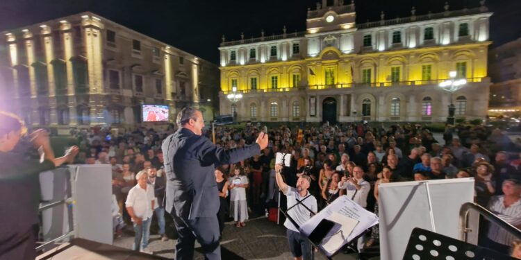 De Luca: «sblocco attività legate all’energia rinnovabile»