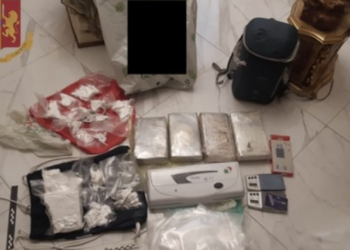 Sorprese con 6 kg di cocaina e 78mila euro: arrestate due giovani