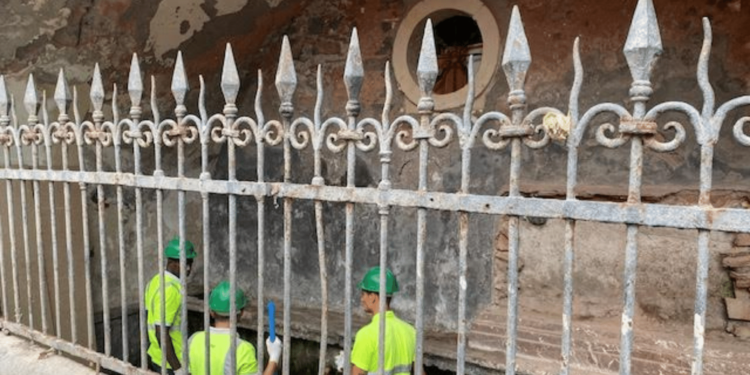 Pescheria, avviati i lavori di restauro per la fontana dei Sette canali
