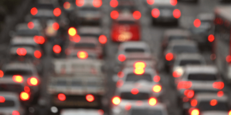 Auto in fiamme: traffico bloccato in Tangenziale verso Misterbianco