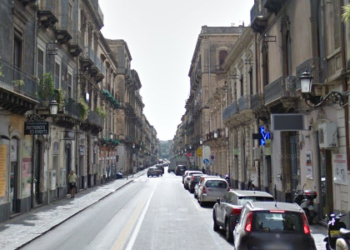 Allarme bomba in via Umberto a Catania