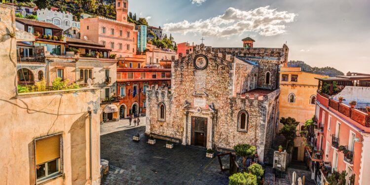 Taormina: bolletta di 589 mila euro per il comune