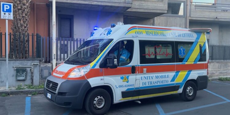 Volontariato siciliano a rischio default per tasse di circolazione sui mezzi di soccorso