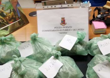 In via Capo Passero sequestrati 130 involucri di droga tra crack, cocaina e marjuana