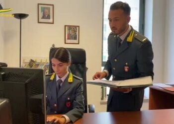 Corruzione: indagato funzionario assessorato della Regione