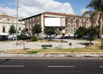 Restituire a Catania piazza Dei Martiri e il Passiatore