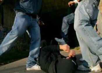 Maxi-rissa a Biancavilla: denunciate 16 persone tra cui 3 minori, uno di appena 9 anni