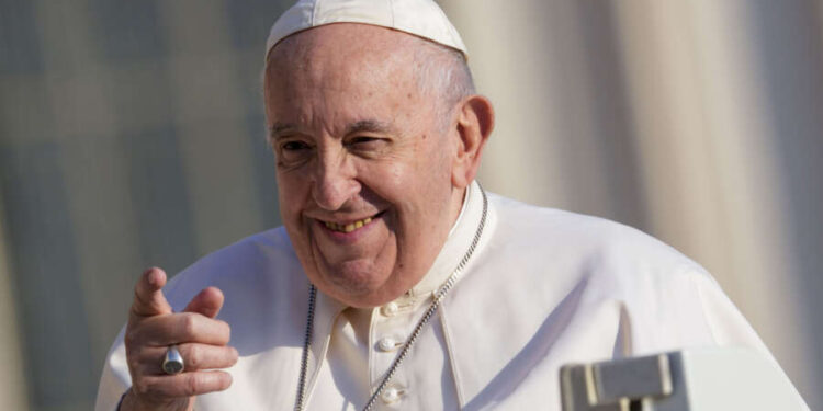 Compleanno Papa Francesco: gli auguri della CEI della chiesa di tutta Italia