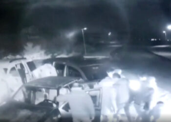 In manette tre uomini per tentata rapina aggravata, porto e detenzione illegale di armi