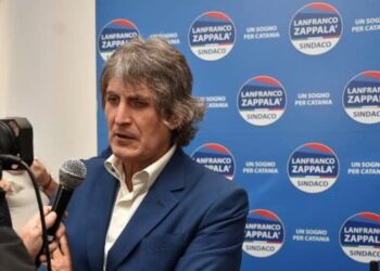 Catania: oltre 600 persone all’inaugurazione della sede elettorale di Lanfranco Zappalà