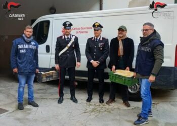 Carabinieri donano Caritas 160 kg formaggio sequestrato
