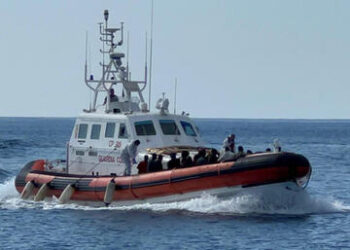 Tragedia dei migranti: 4 dispersi tra cui due neonati di 6 mesi