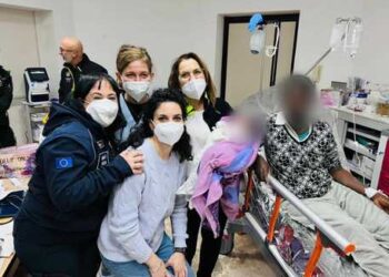 Nasce su una motovedetta la piccola Fatima,dopo che la mamma ivoriana è stata salvata in mare